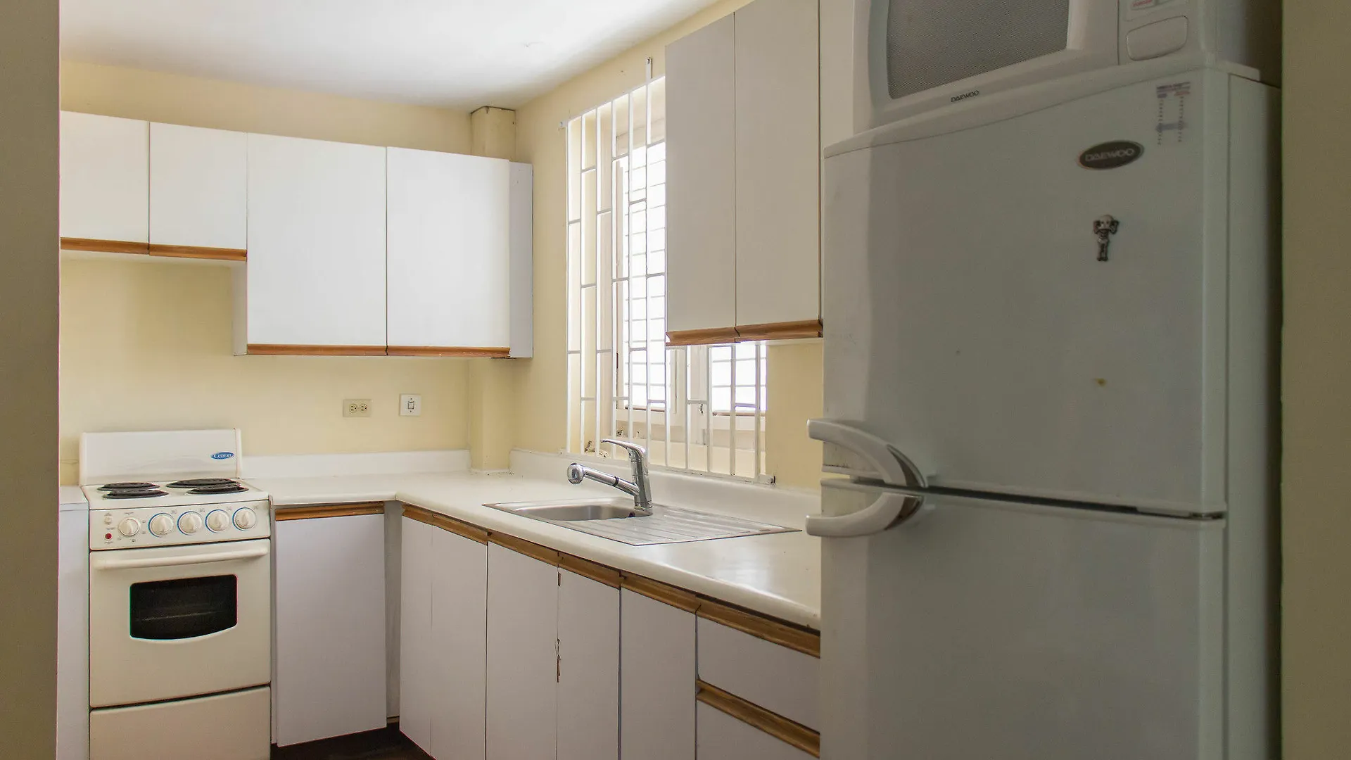 Seacastles Exora Beach Suite Montego Bay 0*,