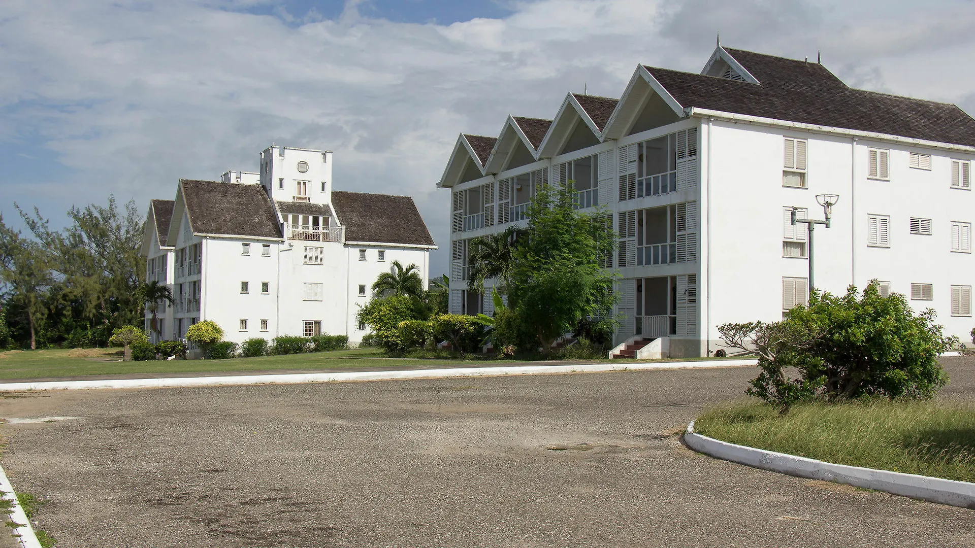 Seacastles Exora Beach Suite Montego Bay Jamaica